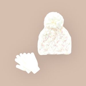 NWT InMocean Girls 
Chunky Knit Hat and Glove Set, 2 Piece